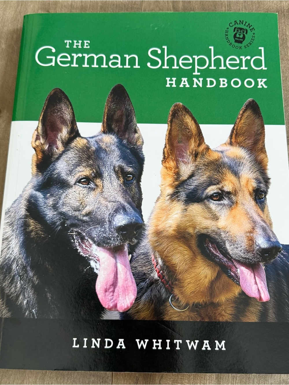 The German Shepherd Handbook Linda Whitwam Canine Handbook Series 2020 Dogs
